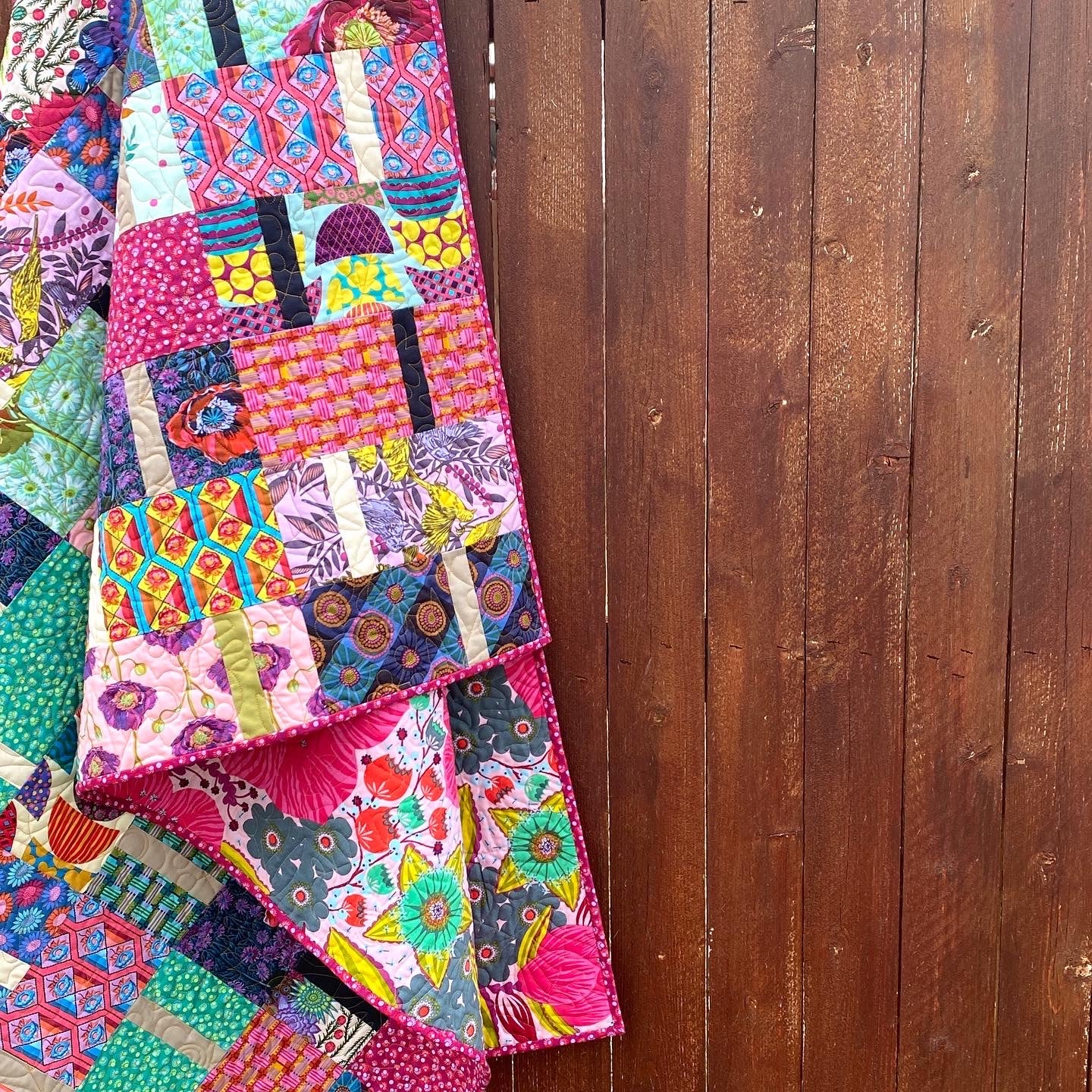 Dayhike quilt pattern by Amy Ellis – modern design using Layer Cake fabrics