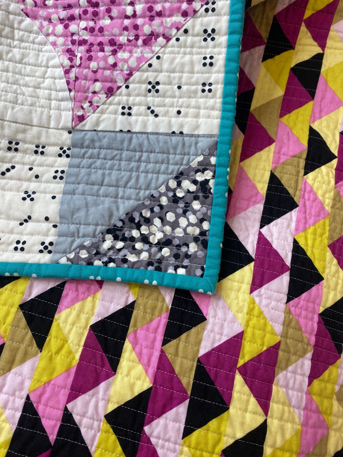 Tilt-a-Whirl {Handmade Quilt by Amy Ellis}