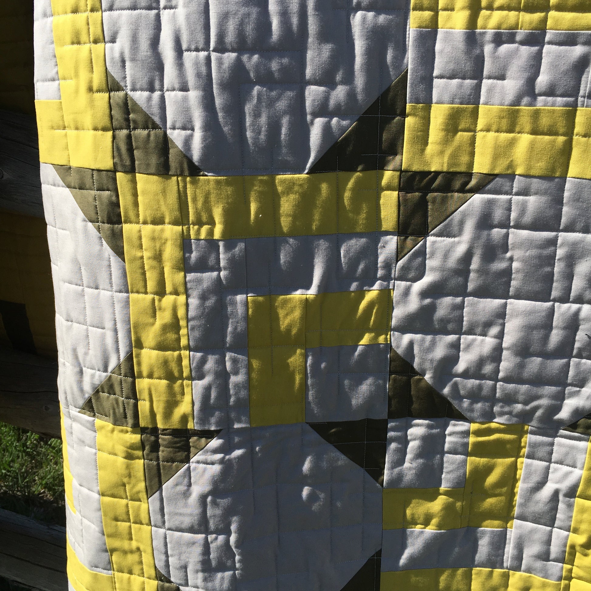 Amy Ellis's Sparkle Star Quilt Pattern featuring a skill-building design with personalized fabric combinations