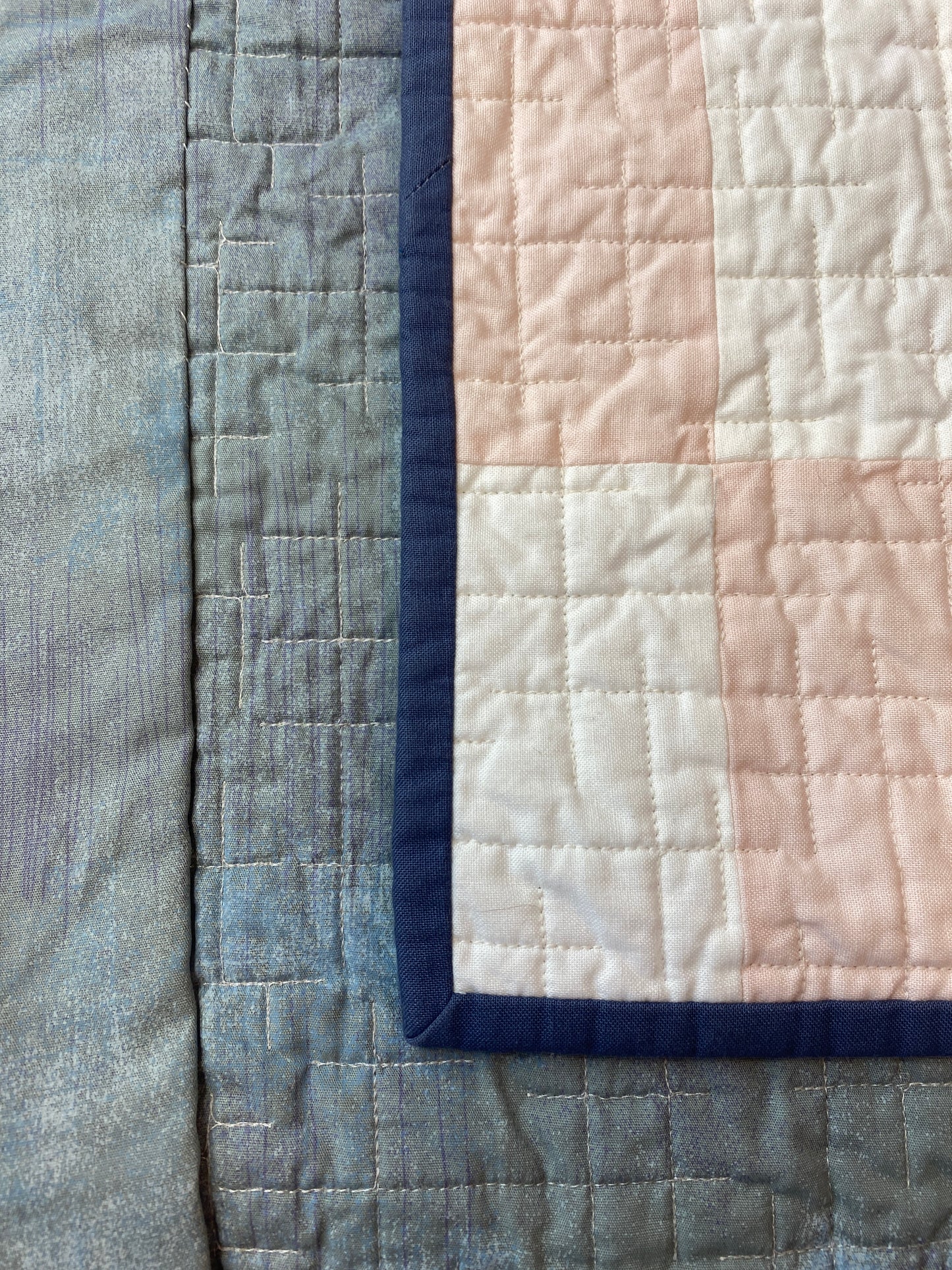 Dash Quilt {Handmade Quilt by Amy Ellis}