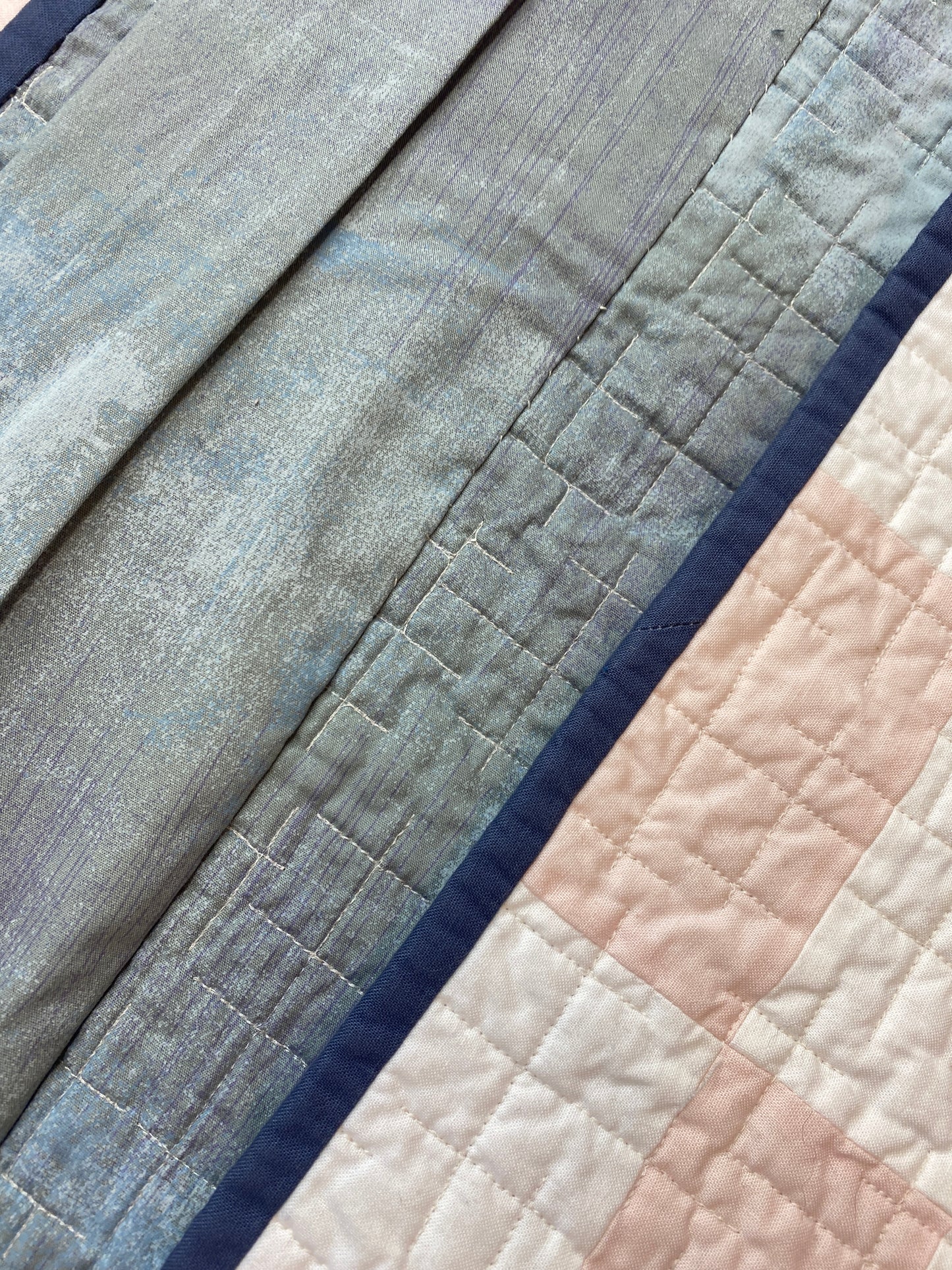 Dash Quilt {Handmade Quilt by Amy Ellis}