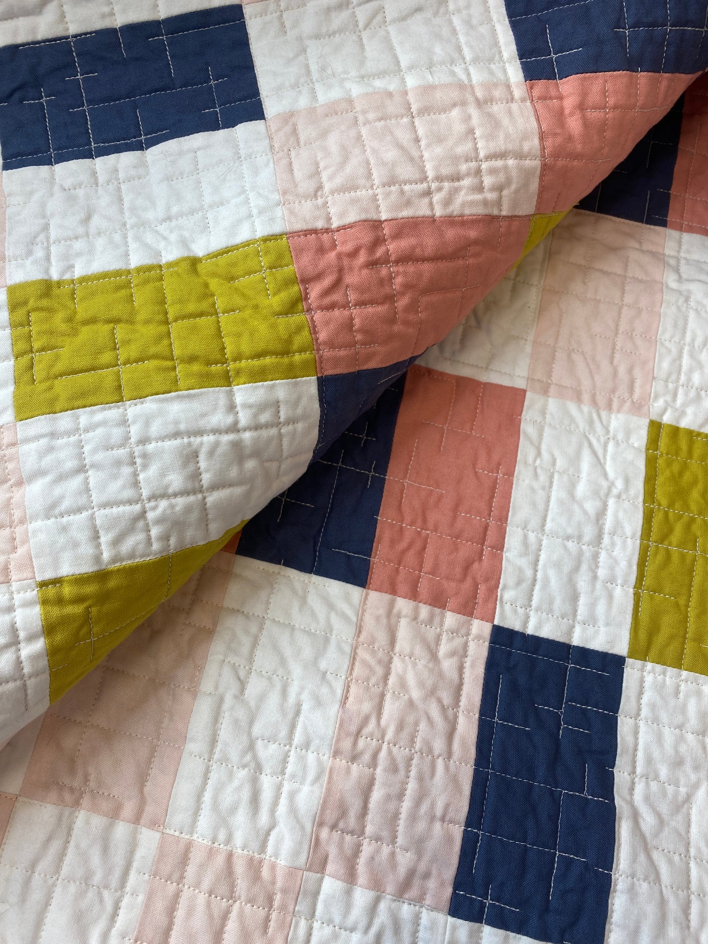 Dash Quilt {Handmade Quilt by Amy Ellis}
