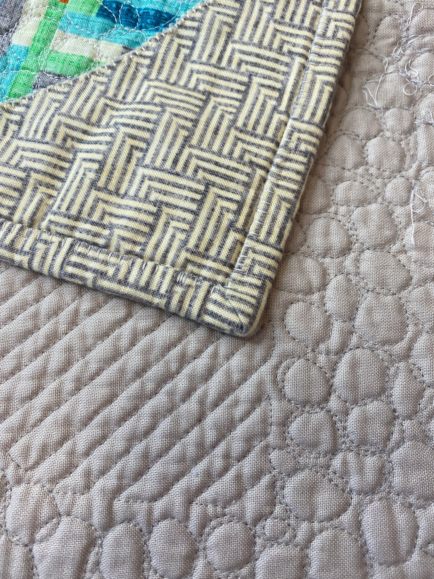 Mod Pod Runner {Handmade Quilt by Amy Ellis}