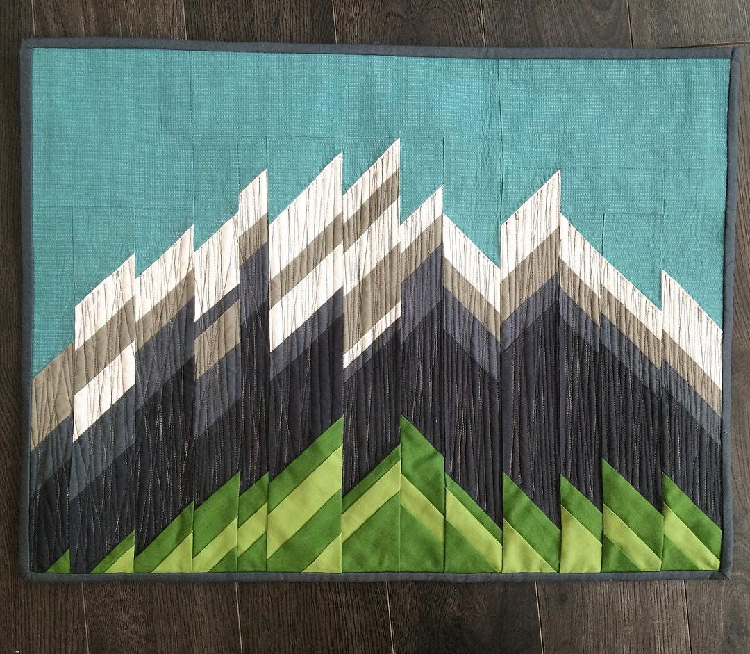 Majestic Mountains Mini Quilt Pattern by Amy Ellis