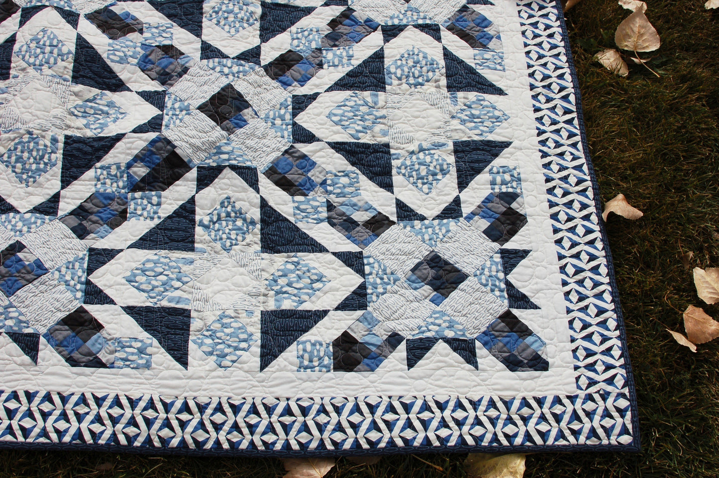 Tranquility Quilt Pattern by Amy Ellis